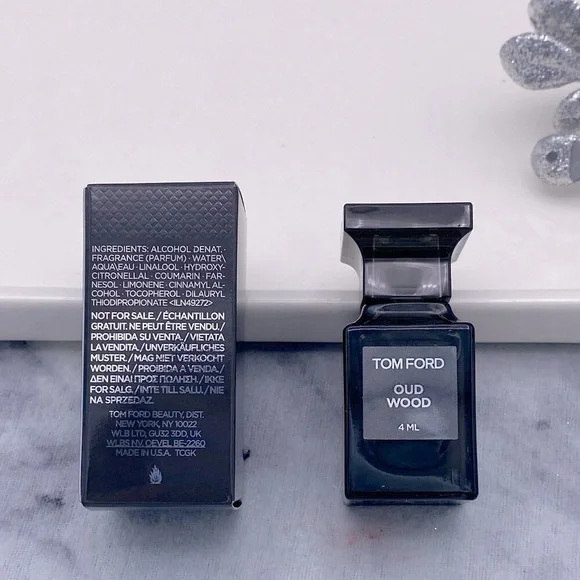TOM FORD Oud Wood EDP,Earthy Woody Oud Sandalwood-Mini 4ml,0.14oz-BOXED-NEW - Picture 6 of 13